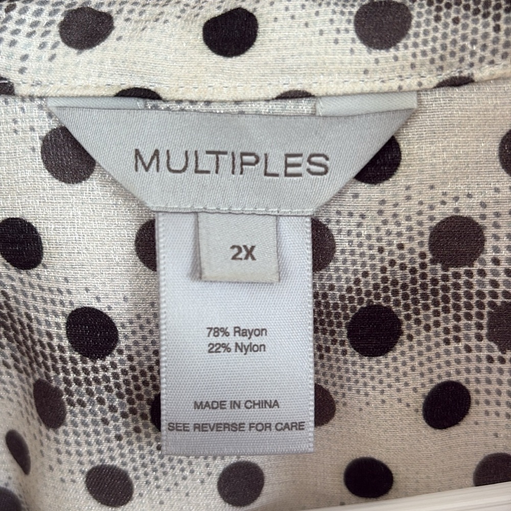 Euc Multiples Polka Dot Button Front Wired Collar… - image 5